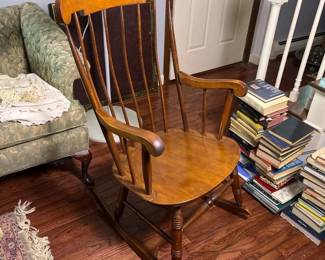 323 nicholsstonewindsorrockingchair