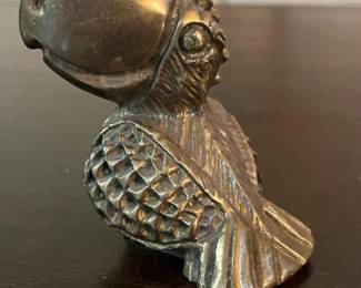 023 metalparrotfigurine