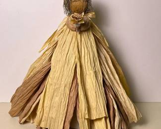 294 vintagecornhuskdollwithflower