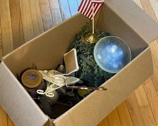 299 boxofassortedmysteryhomedecoritems