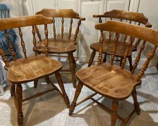 198 fourwindsorstylewoodenarmchairs
