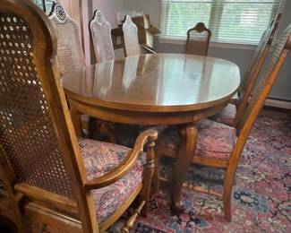 128 thomasvillediningtableandsixcaneba