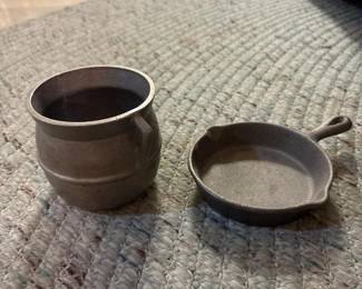 261 miniaturemetalskilletpotwithhandles