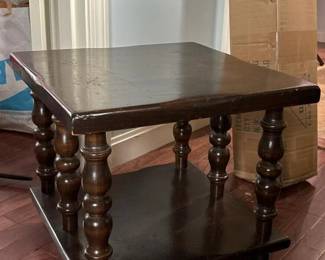 178 vintagedarkwoodtwotierendtable