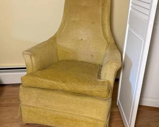 255 vintagehighbackyellowupholsteredarm