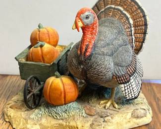 232 lowelldavisschmidturkeyfigurinewith