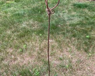 248 vintagemetalgardenplantsupportring