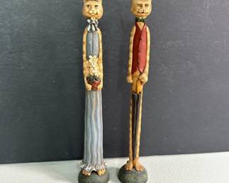 172 pairofpaintedwoodenfolkartcatfigu