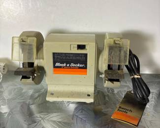 051 blackdecker5benchgrinder