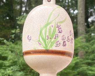 252 handpaintedceramichangingdecor