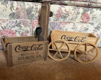 246 vintagecocacolaminiaturewoodenwagon