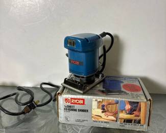041 ryobis500a18sheetfinishingsander