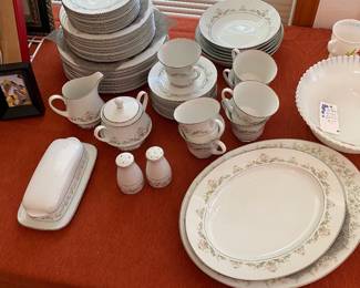 Noritake Early Spring