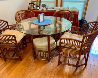 Glass top round with 5 chairs