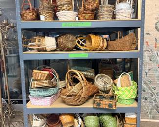 tons of baskets