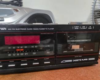 Sound Design Cassette Radio