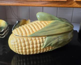 Shawnee Pottery, Corn King, Casserole