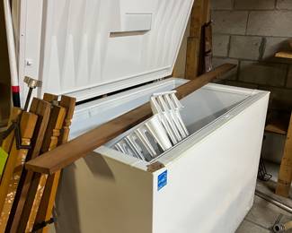 working deep freezer