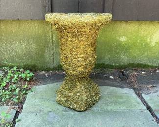 166 decorativefauxmossplantpedestal