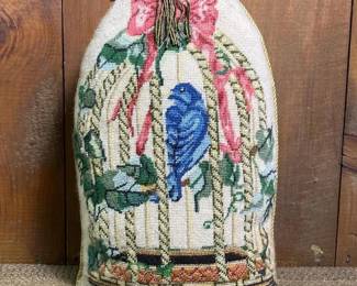 046 embroidereddoorstopperwithbluebird