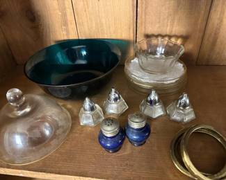 194 mixedtableware