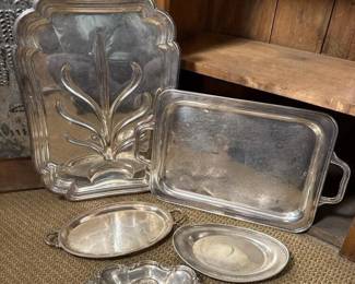 202 assortedsilverplatetraysanddish