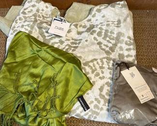 070 womenslinenponchoandaccessoriesset