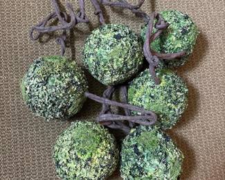 142 sixdecorativefauxmosshangingballs
