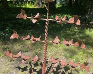 131 metalleafplantstandinrusticstyle