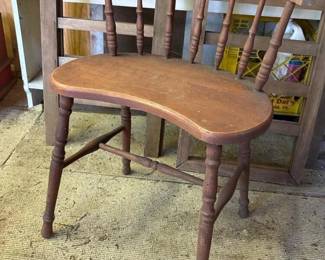 224 windsorstylecornerwoodenchair