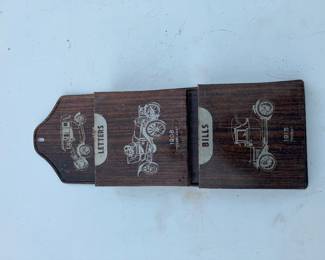 Letter holder 