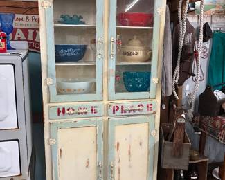 Jelly cabinet 