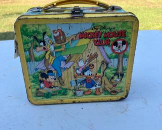 Mickey Mouse lunch box 