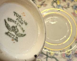Tuscan Fine Bone China Floral Teacup & Saucer, England