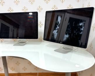 Apple iMac Aluminum All-in-One Desktop Computers with Cinema Displays