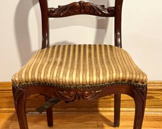 Carved Mahogany Victorian-Style Side Chair with Fruit & Grape Motif