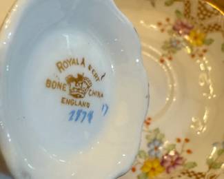 Mixed European Fine Bone China Teacup & Saucer Collection — Royal Grafton England, Schumann Arzberg Germany, Crown Staffordshire England & Switzerland