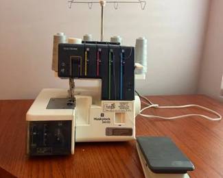 Husqvarna Huskylock 580ED Serger GBMG