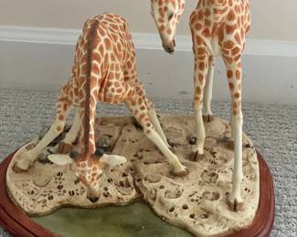 130 Giraffe Pair Figurine on Wood Base