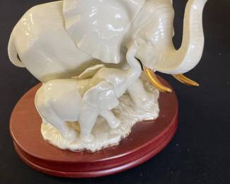 117 White Porcelain Elephant Mother and Calf Figurine