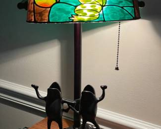 110 Frog Stained Glass Bankers Lamp with Bronze Base
