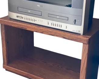 038 Toshiba CRT TV with VHSDVD Combo Player