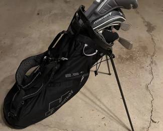 001 Sun Mountain 25 Stand Bag with Adams Golf Clubs