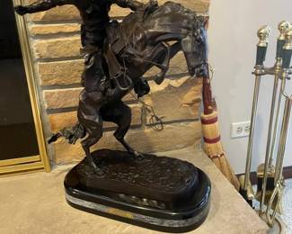 154 Frederic Remington The Bronco Buster Bronze Sculpture Reproduction