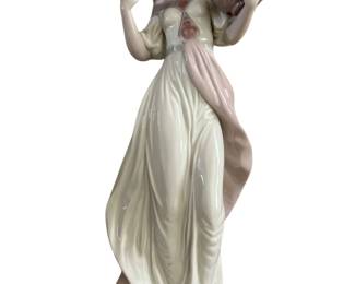 099 Lladr Porcelain Lady with Flower Basket Figurine