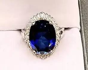 14K Oval Cocktail Ring