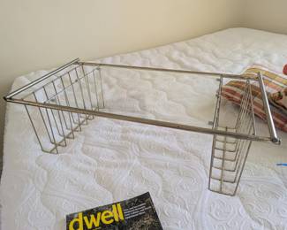 Glass a gold bed tray
