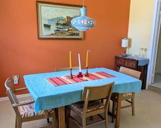 Stanley Dining table 6 chairs 3 inserts