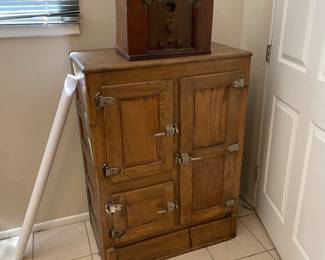 Vintage Ice Box $80