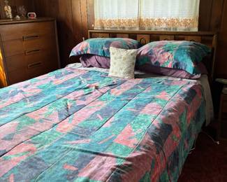 Bassett Full Size Bed